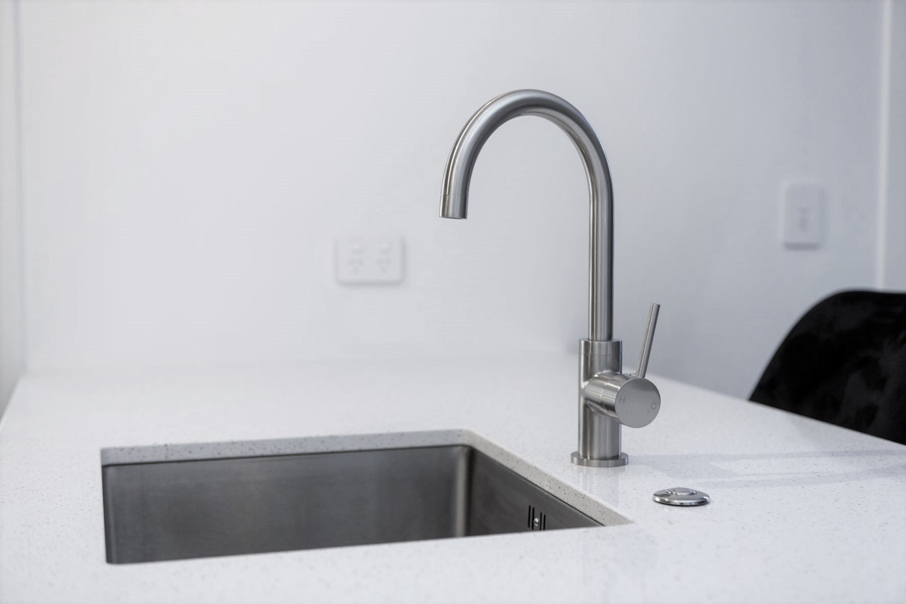 Gooseneck Swivel Mixer - Brushed Nickel - CLAS31