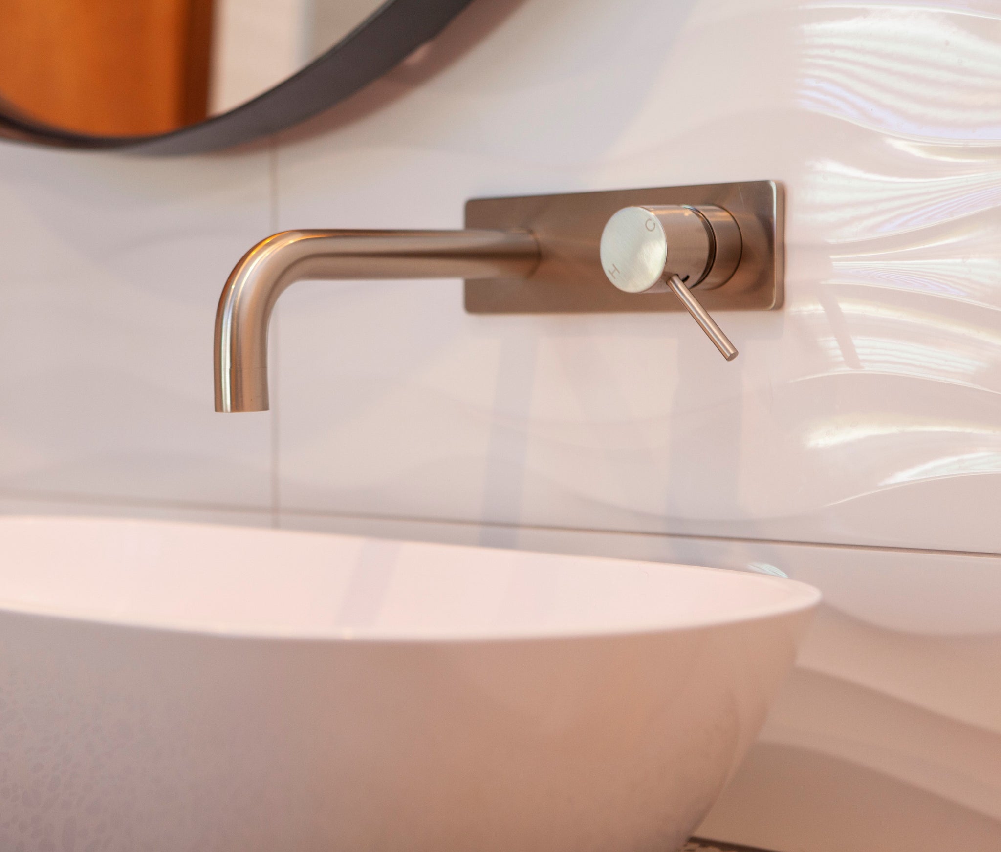 Wall Spout & Mixer - Brushed Nickel - CLAS12