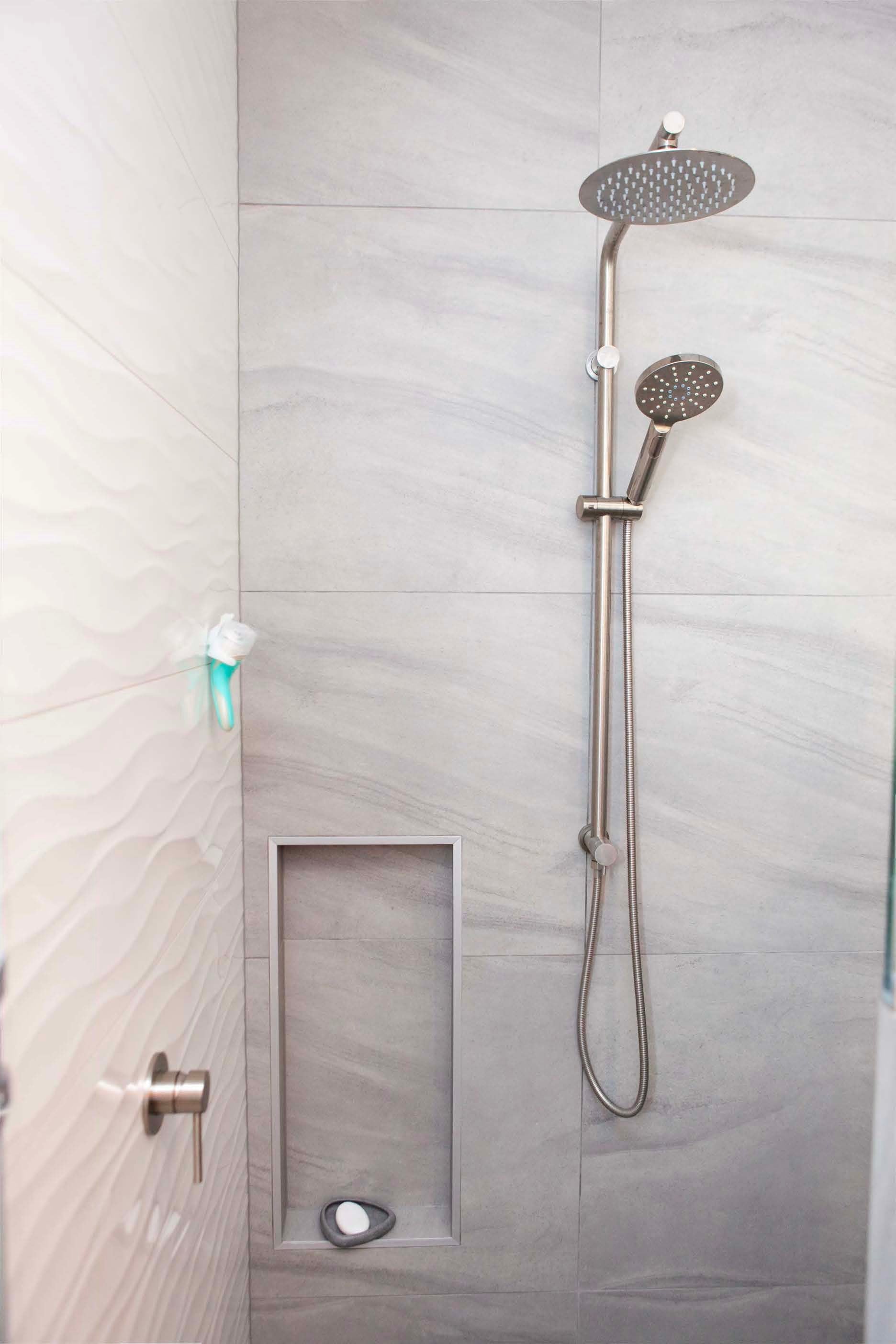 Double Circular Shower Column - Brushed Nickel - CLAS20