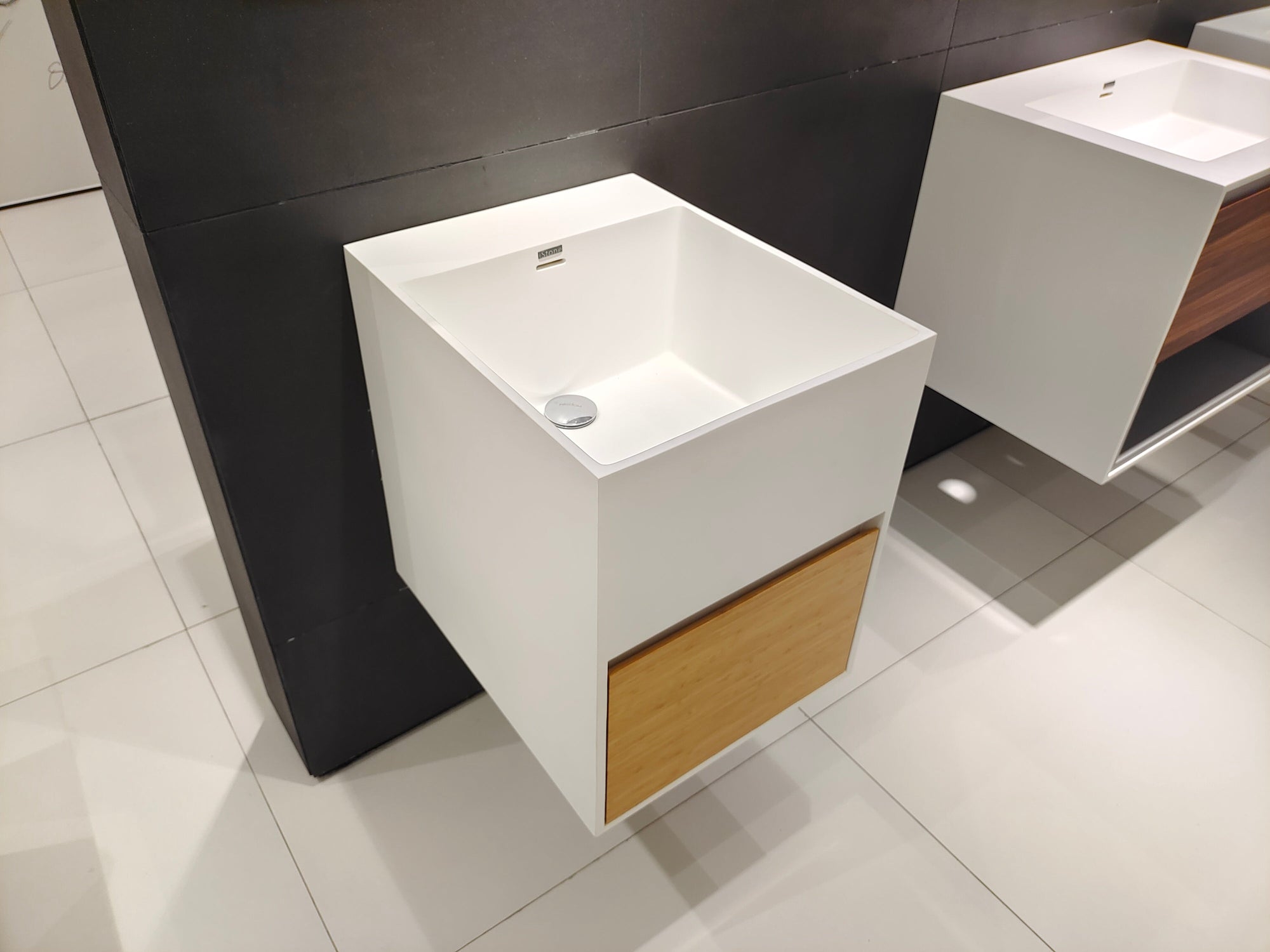 Wall Hung Vanity & Solid Basin - 400mm - G38423