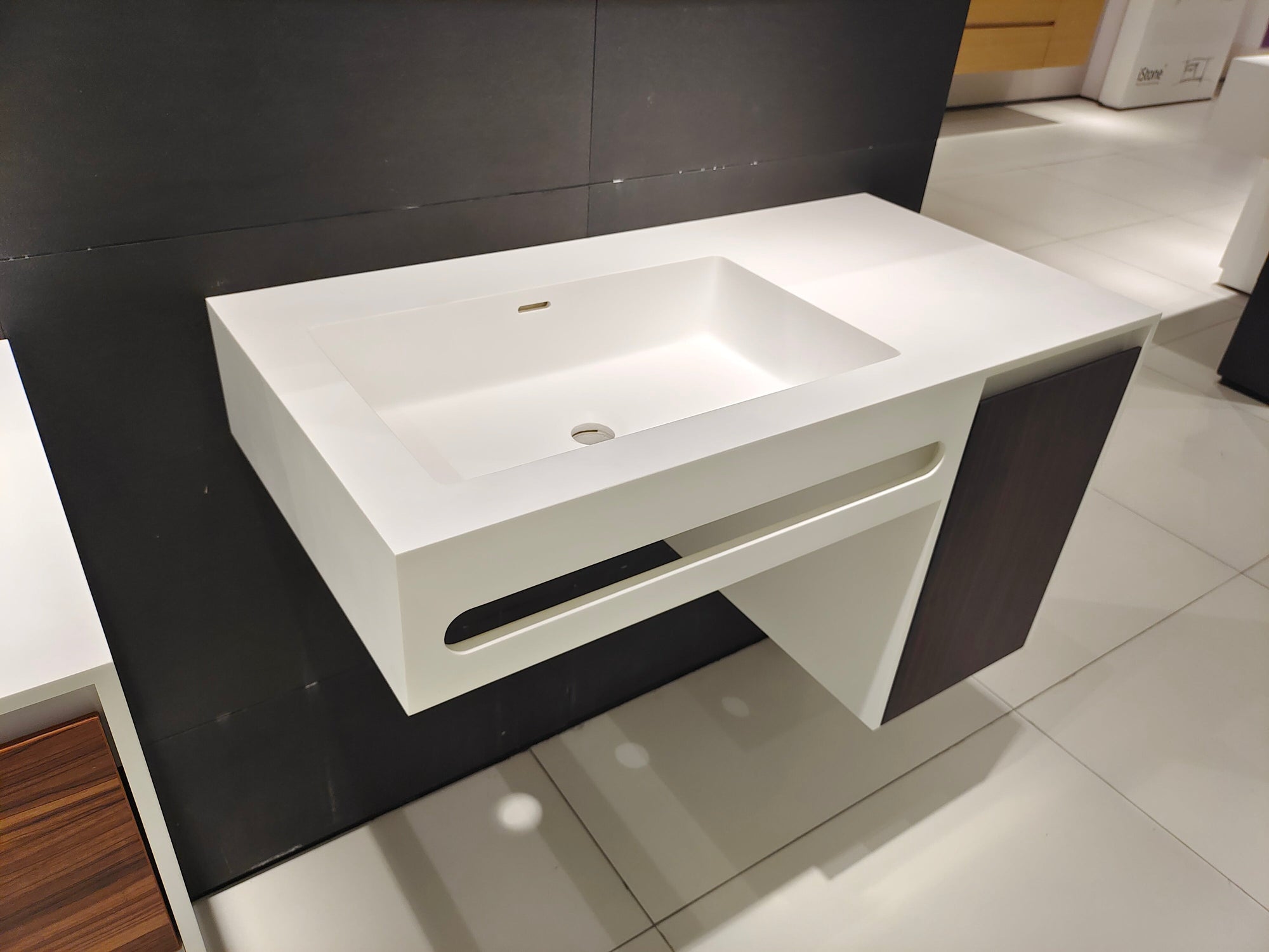 Wall Hung Vanity & Basin - 900mm - G38553