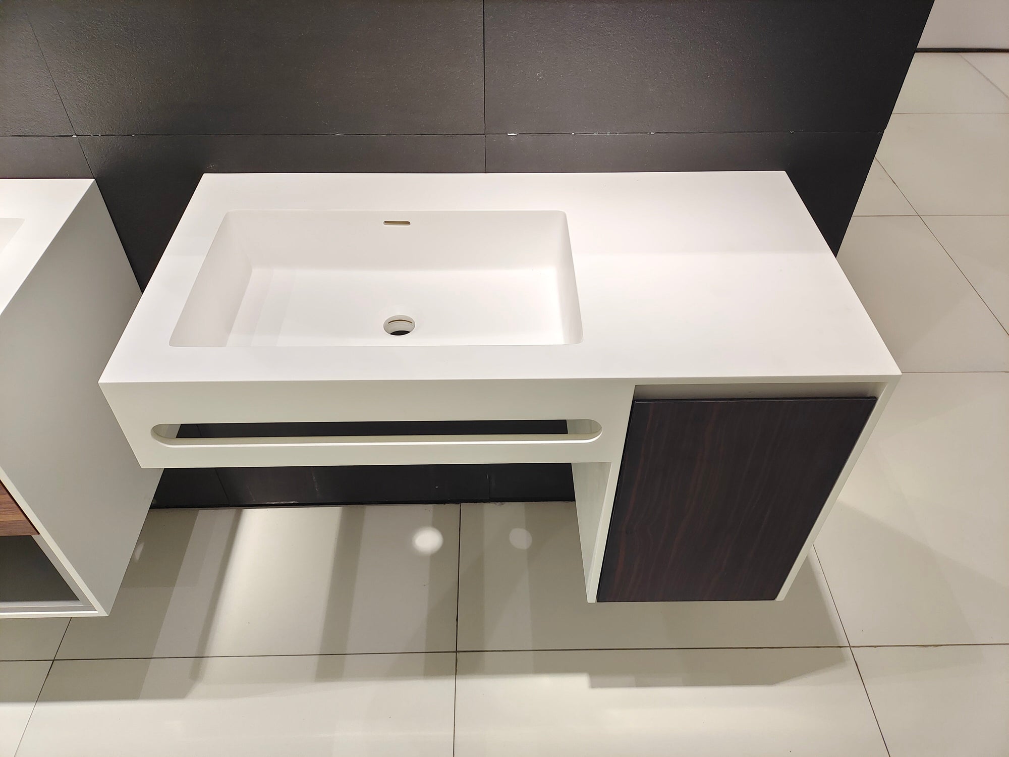 Wall Hung Vanity & Basin - 900mm - G38553