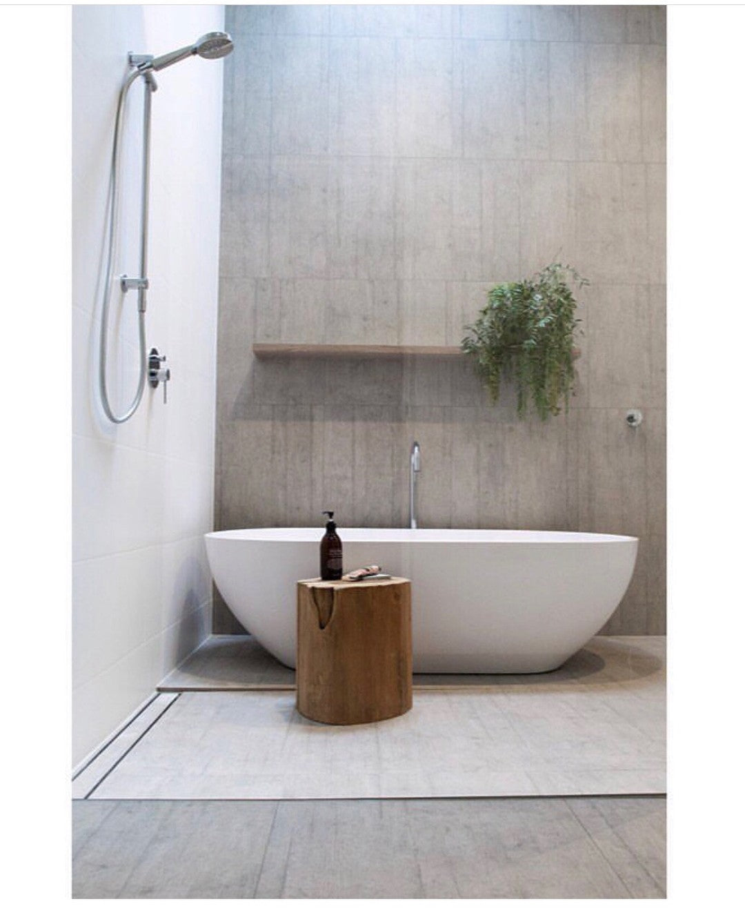 Justina Stone Bath - Popular Design - 1650mm - ST12