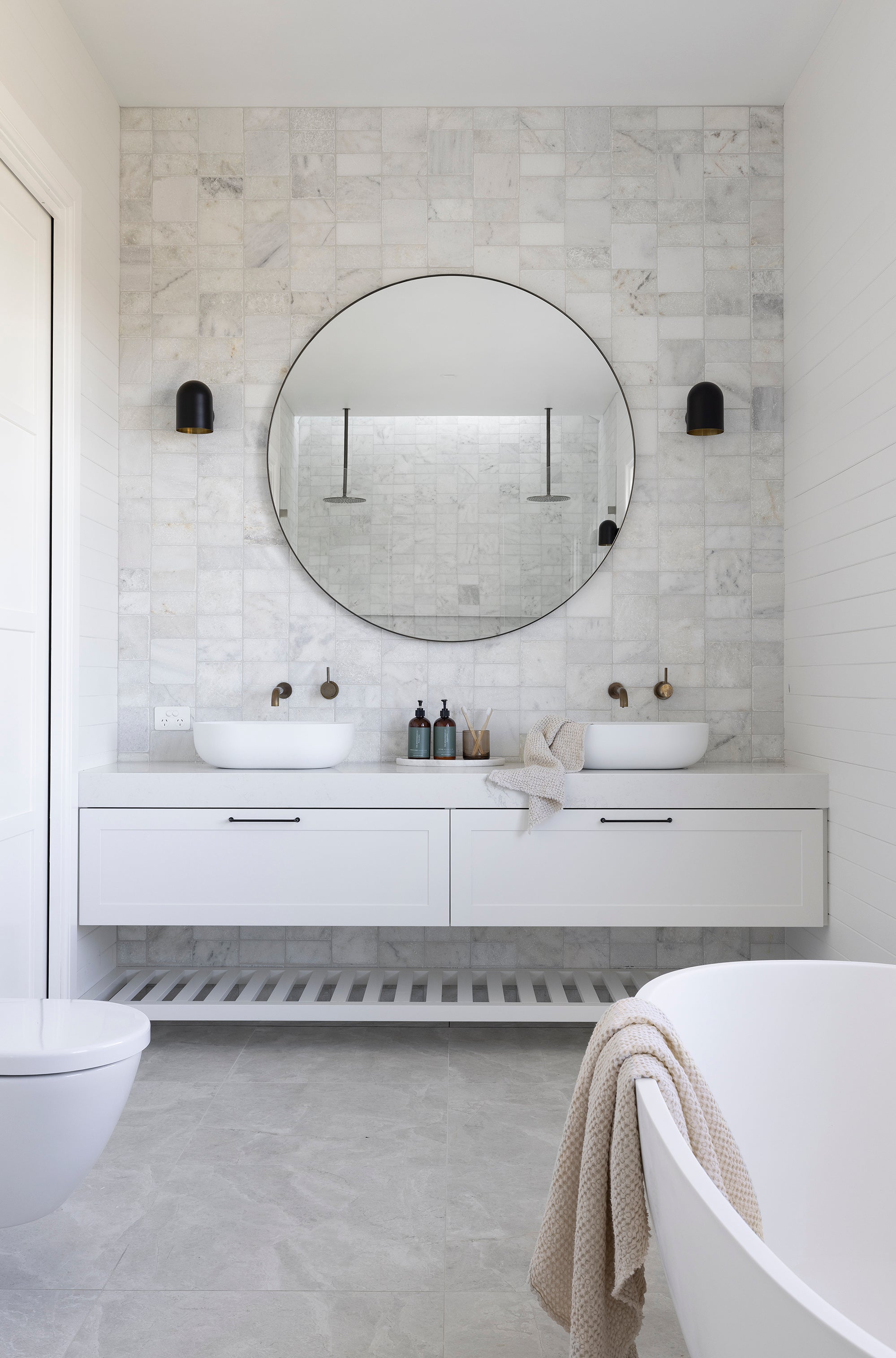 Hugi Matte White Stone Basin - 500mm - B1151