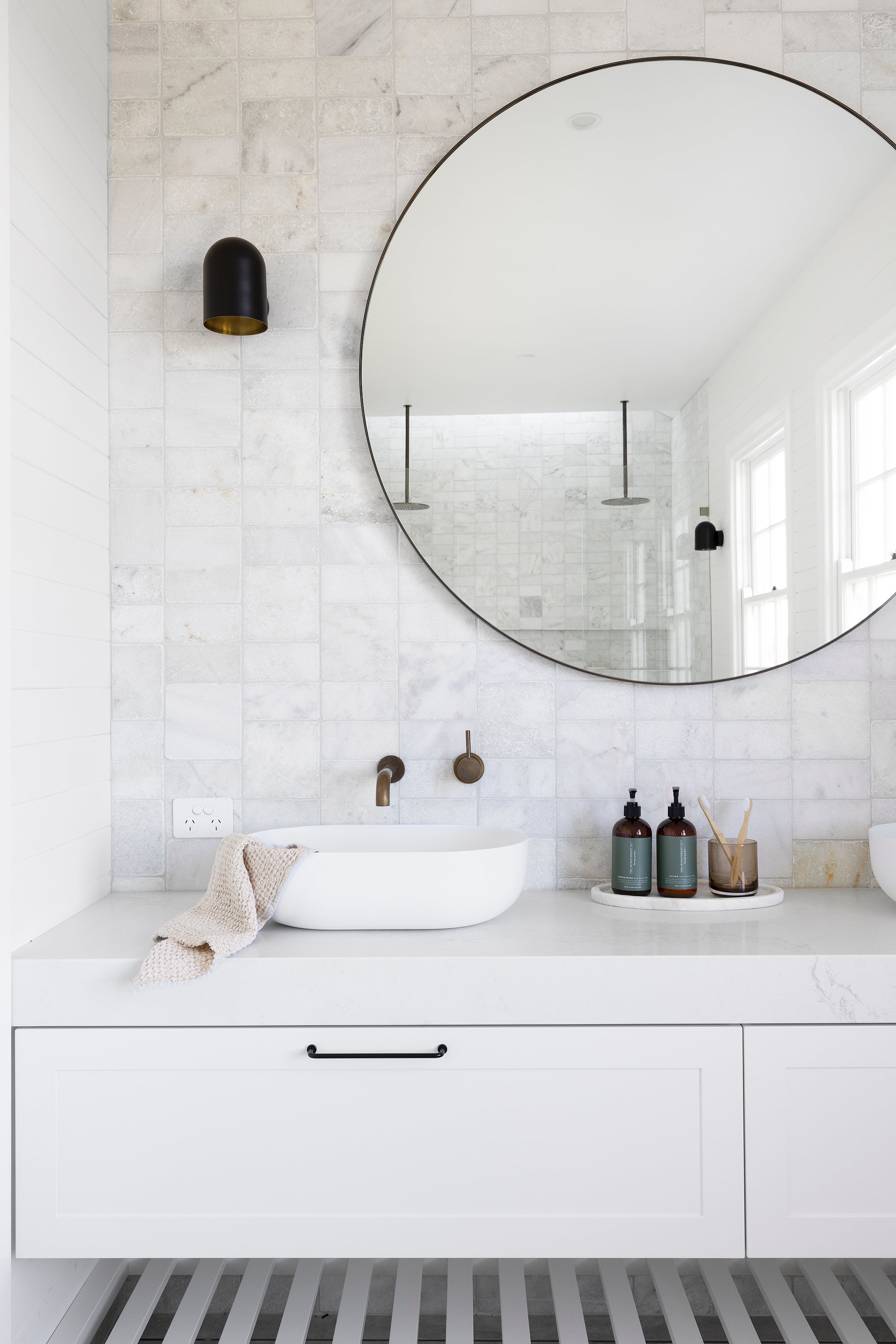Hugi Matte White Stone Basin - 500mm - B1151