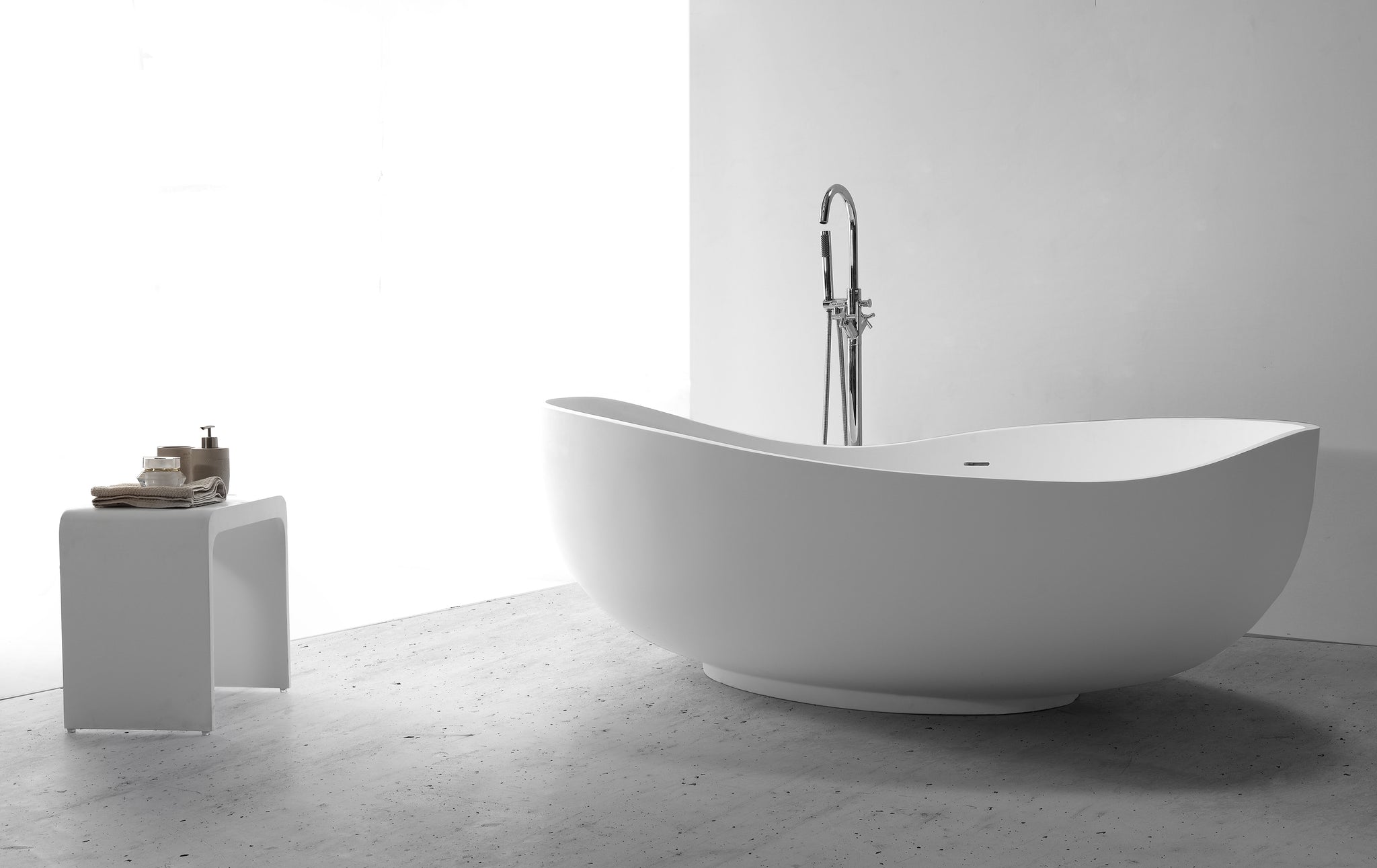 Hugi Organic Curved Stone Bath - Perfect For Two - 1840mm - B098