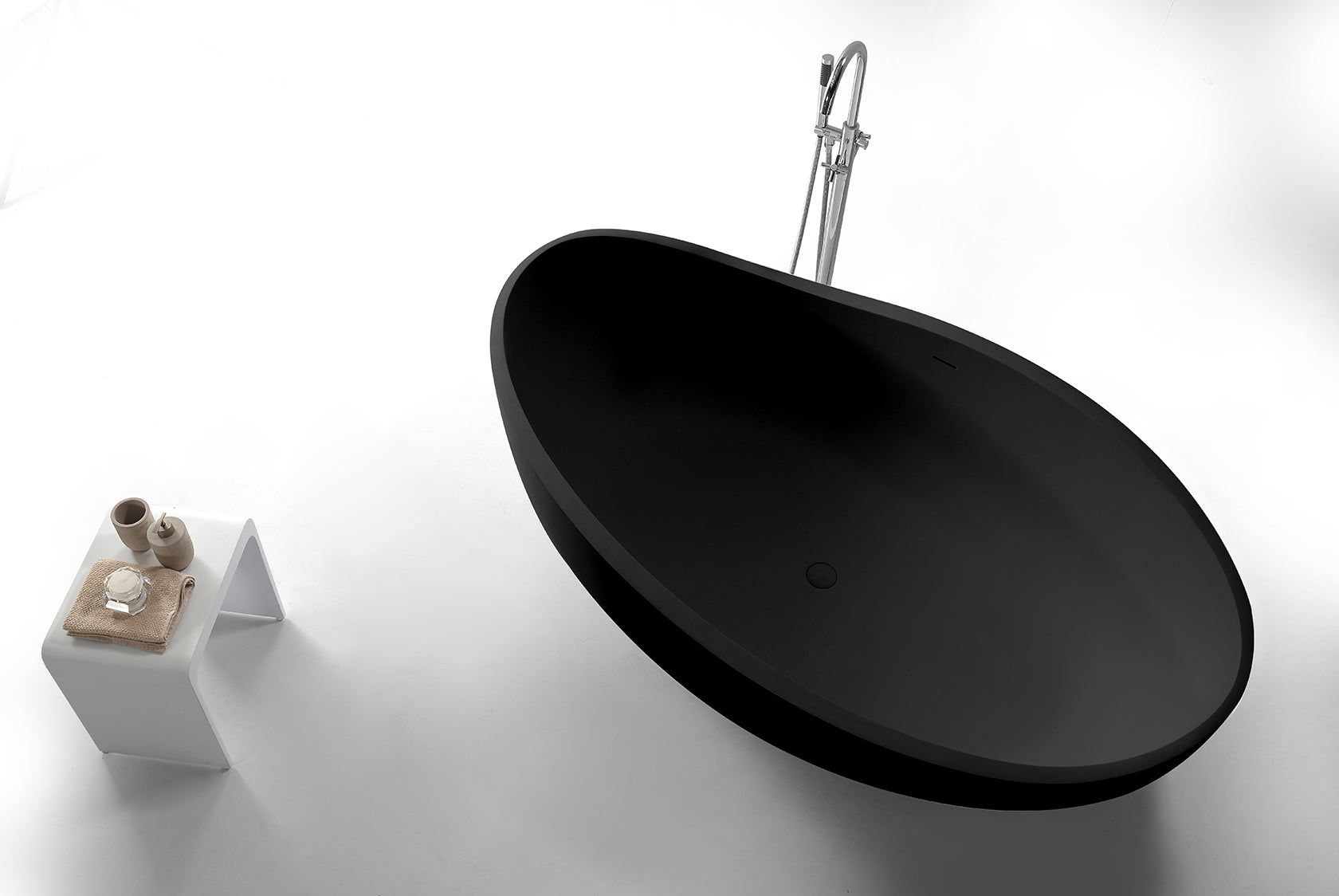 Hugi Resort Matte Black Stone Bath - 1840mm - B098