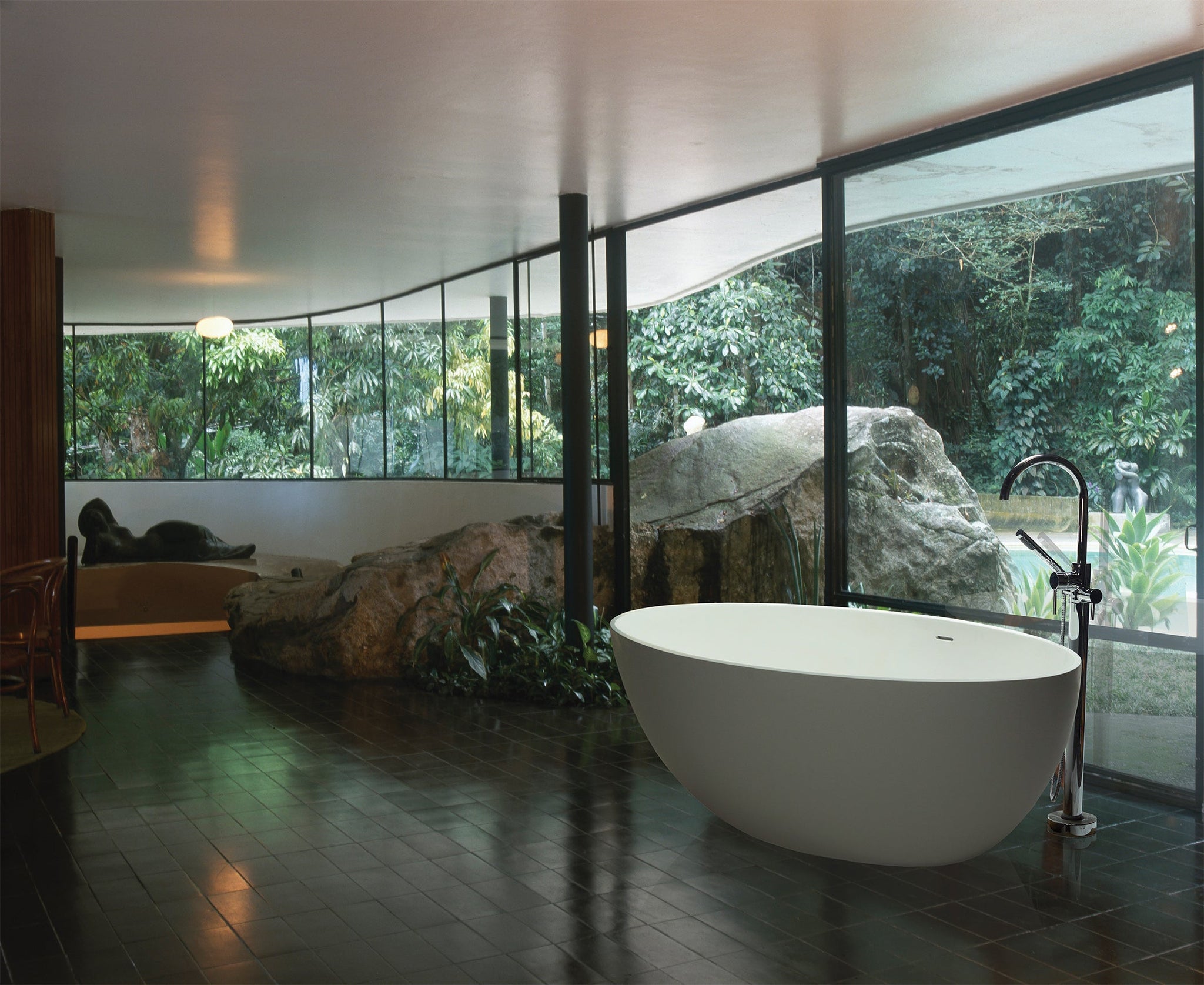Gigi ST26 1680mm stone bath