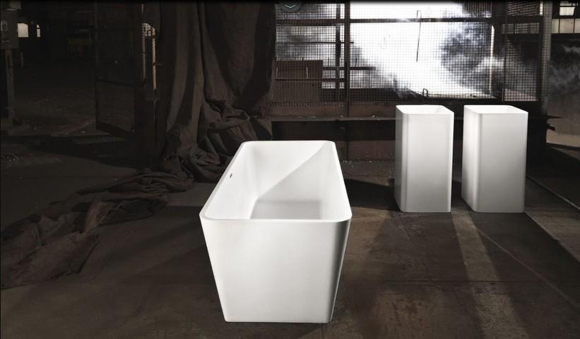 Toka Lite Melissa Stone Bath - Small & Compact - 1490mm - ST05