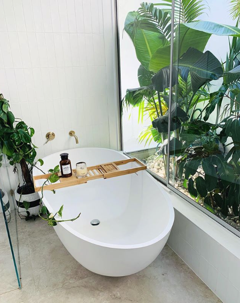 Justina Large Stone Bath - Popular Design - 1800mm - ST12 1800