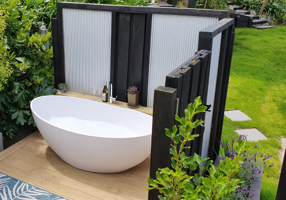 Vivienne Stone Outdoor Bath - 1800mm - ST24