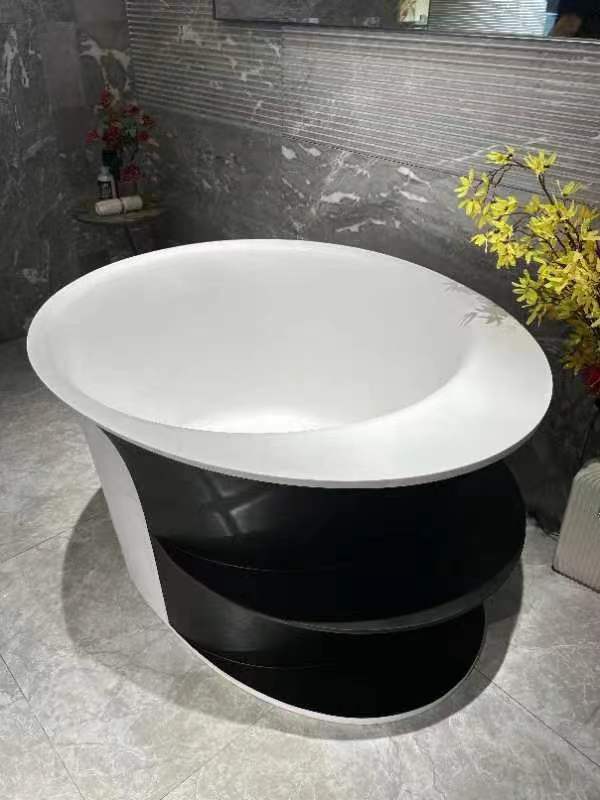 Josei Round Japanese Shelf Soak Tub - 1200mm - MGD01