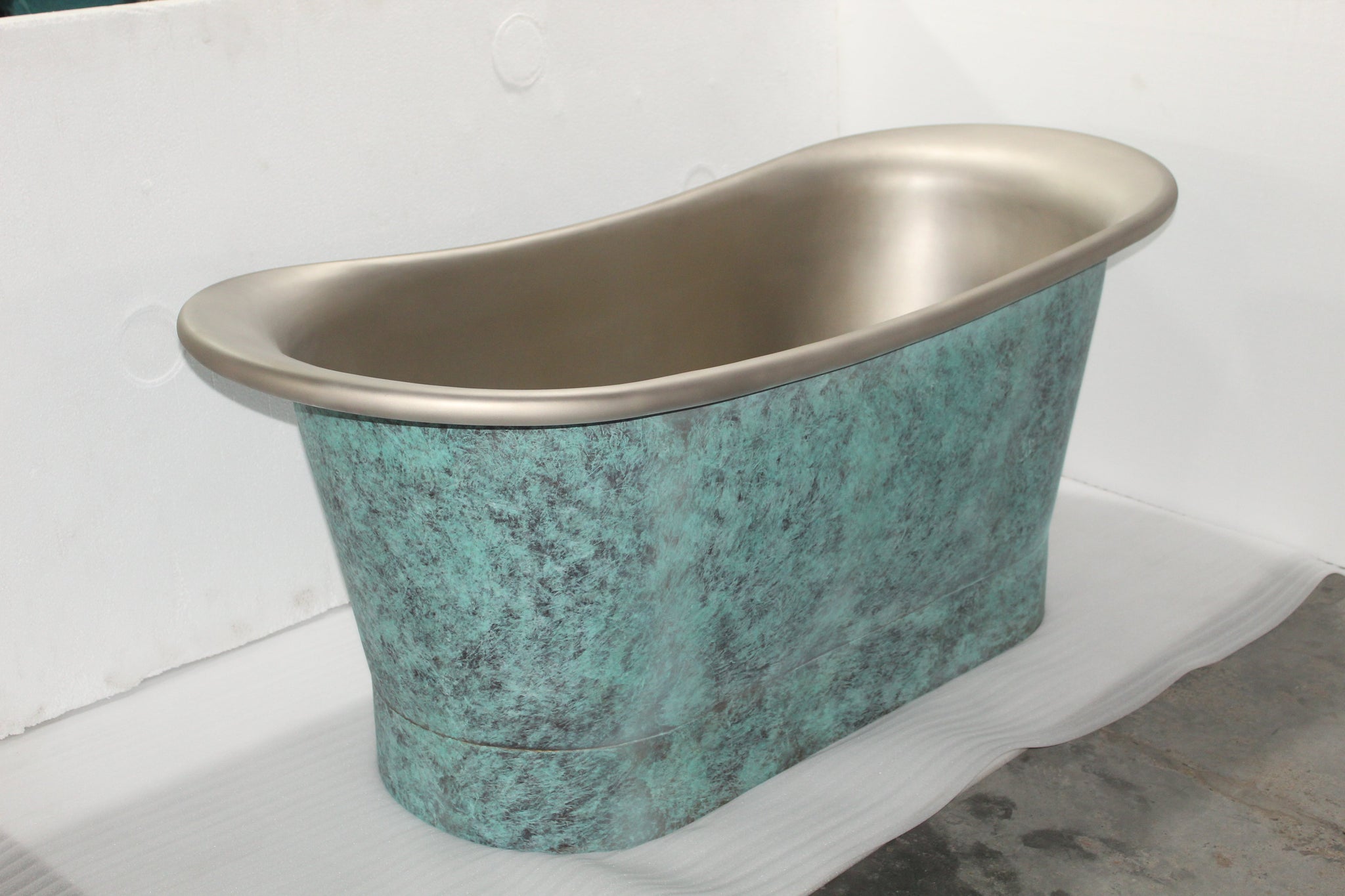 Hammered Verdigris Copper Double Slipper Bath 1700mm - CB97567-D67