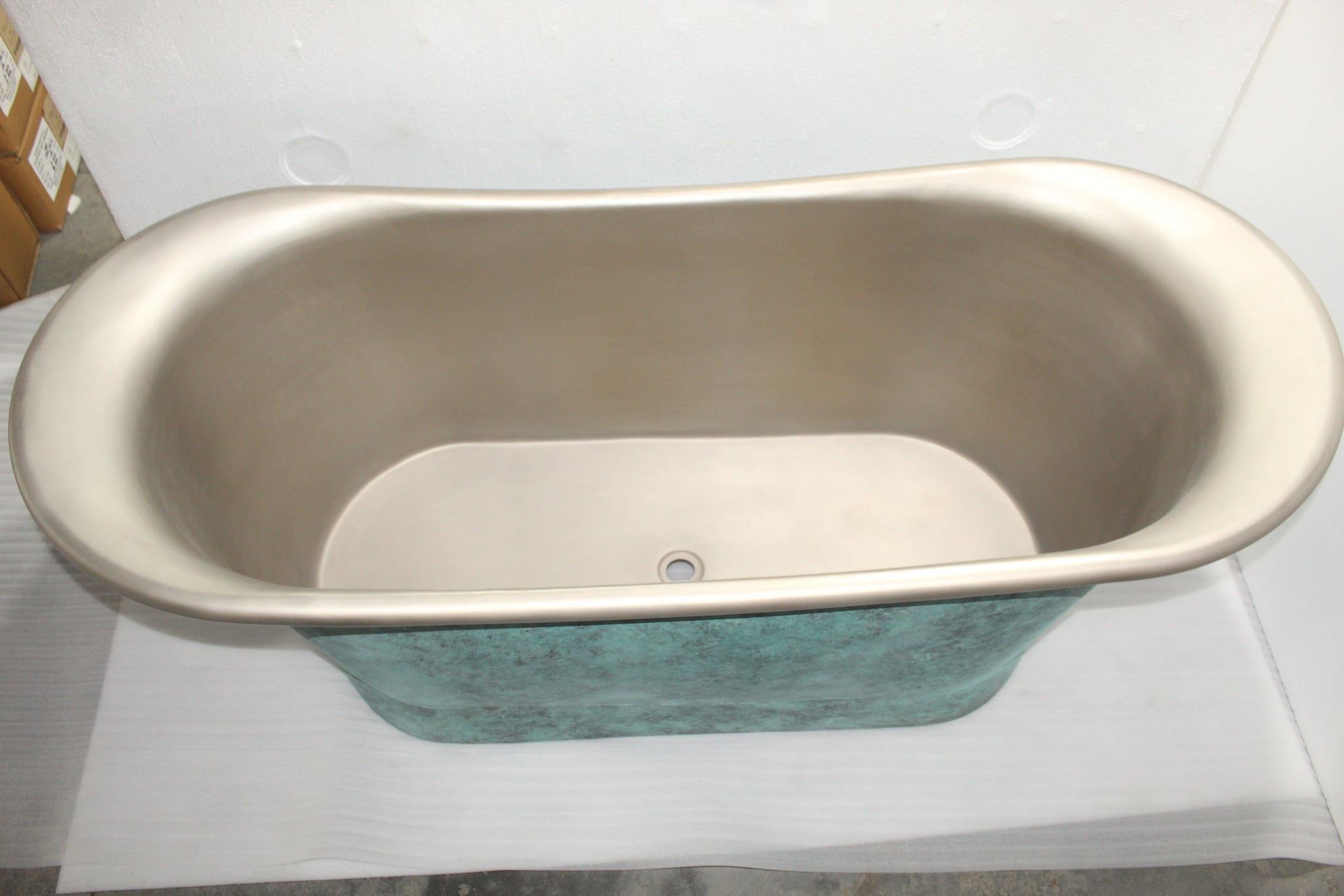 Hammered Verdigris Copper Double Slipper Bath 1700mm - CB97567-D67